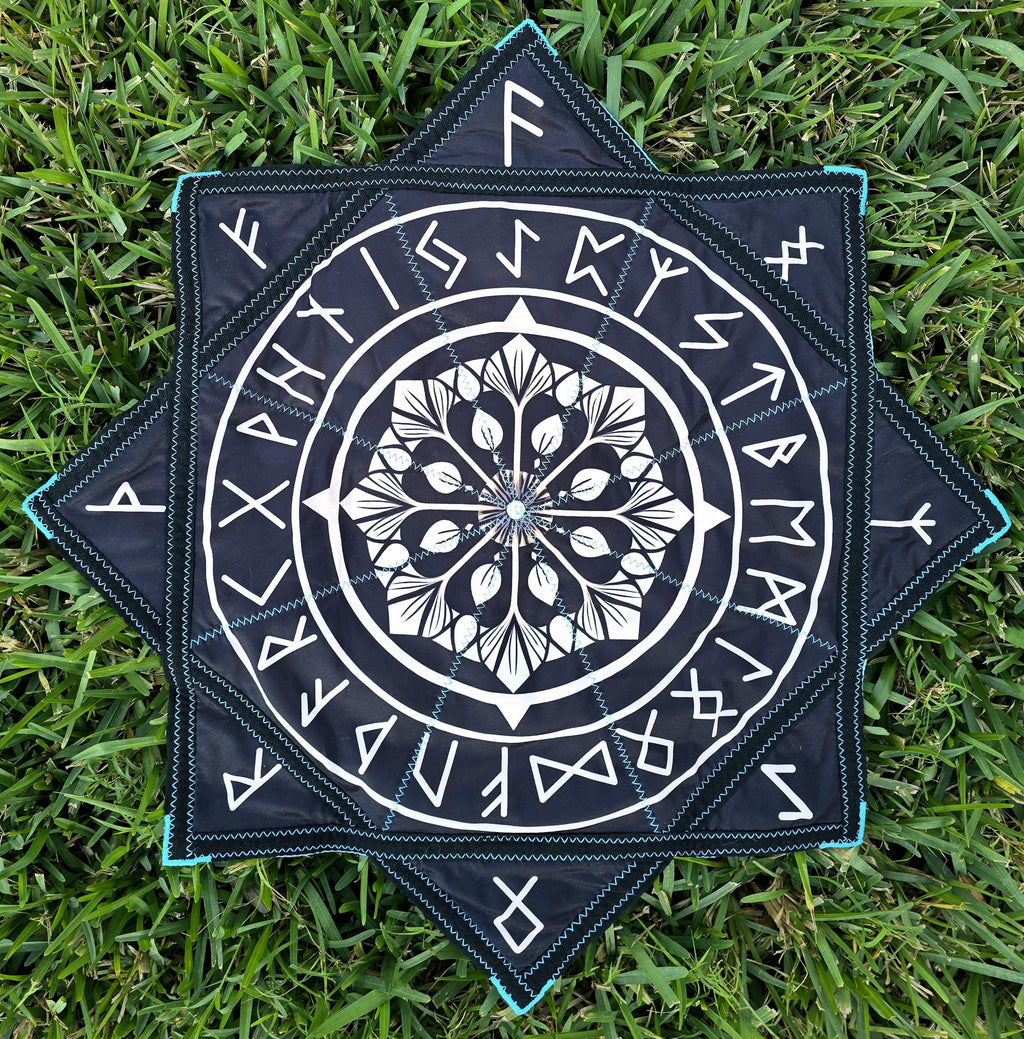 Flowstar - Nordic Viking - UV Reactive | Double-Sided | Zig-Zag Stitch - by PLURfect Studios