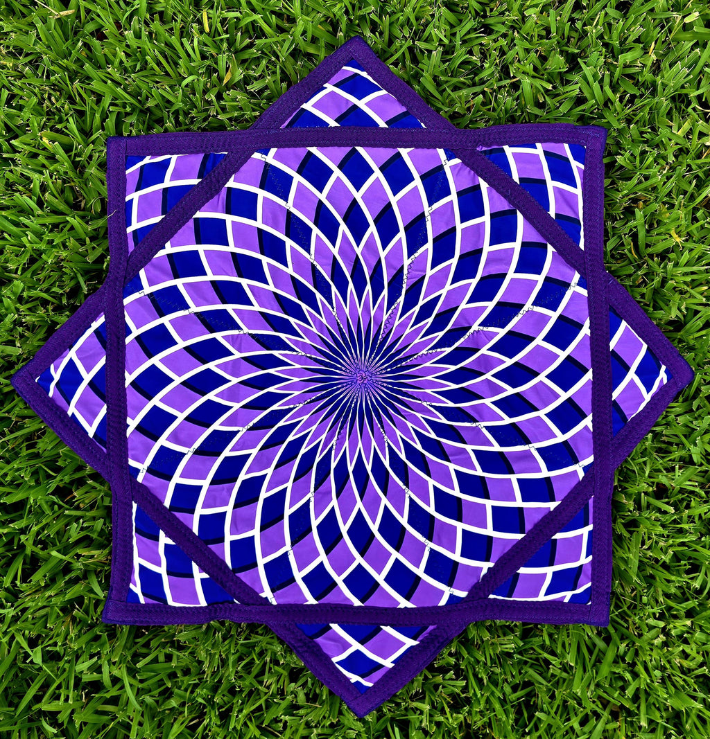 Fractal Owl Flow Star - UV Reactive | Double-Sided | Zig-Zag Stitch - by PLURfect Studios