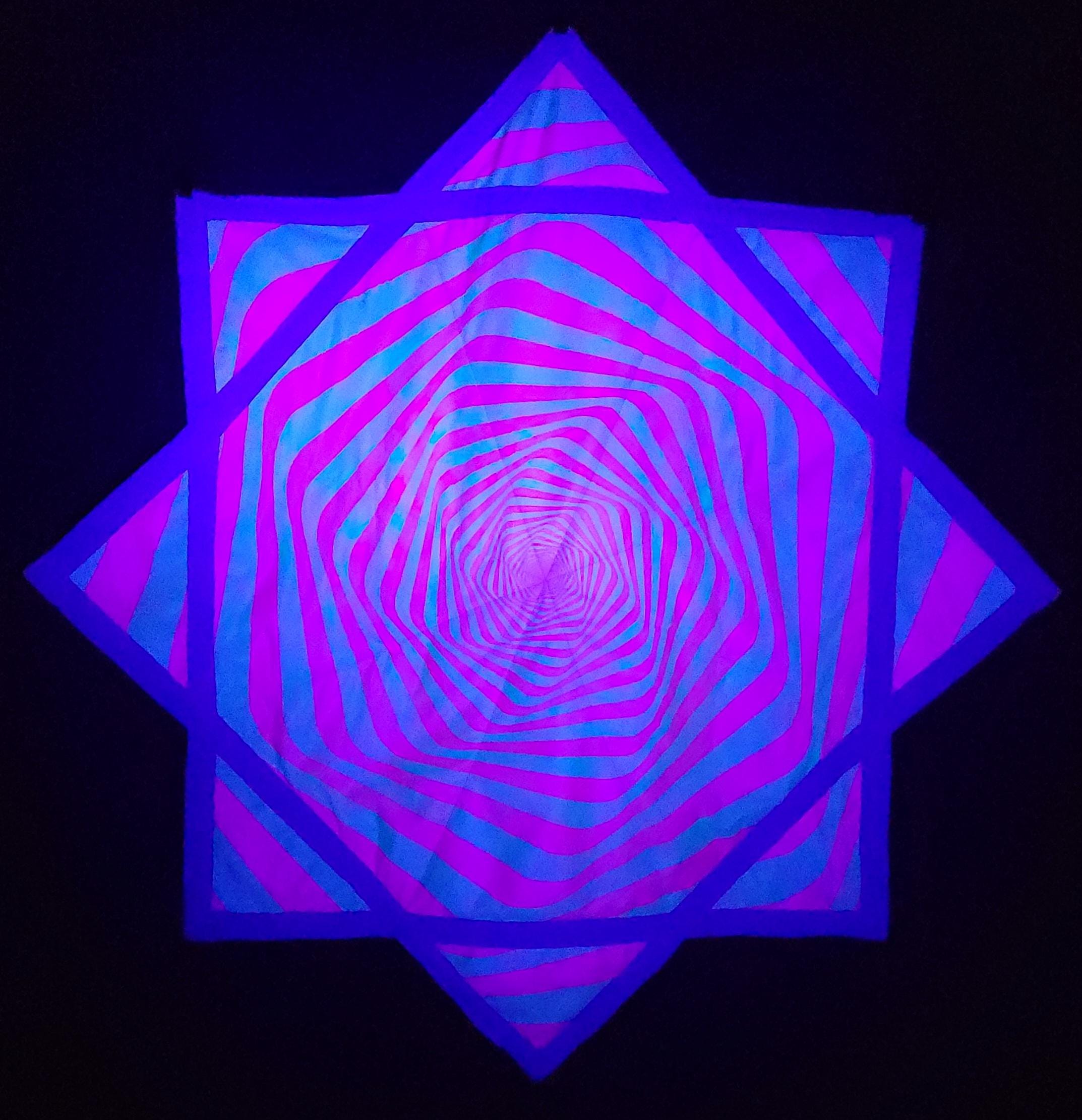 Flowstar - Fractal Cheshire Cat - UV Reactive | Double-Sided | Zig-Zag Stitch - by PLURfect Studios