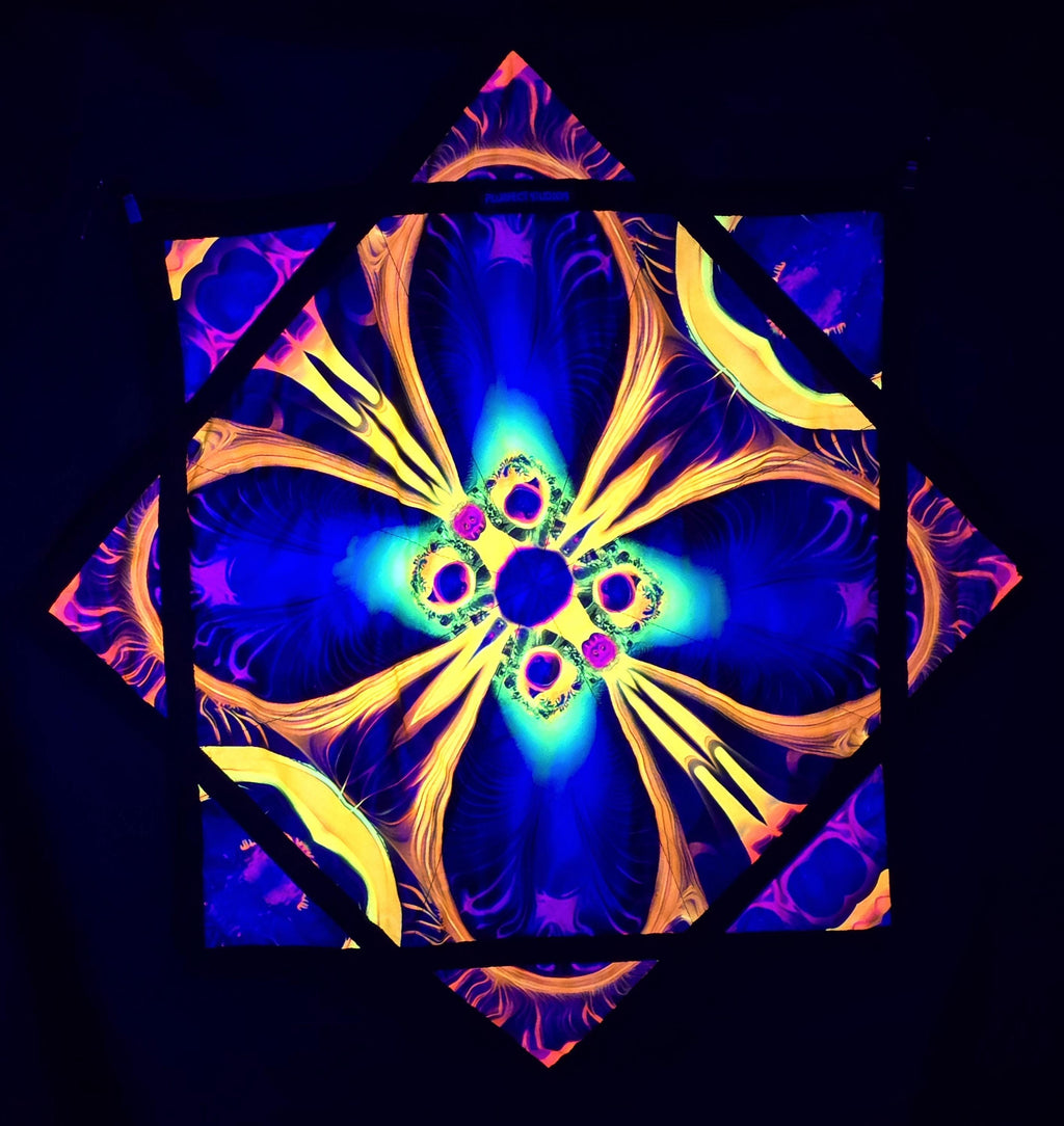 Soulfire Kaleidoscope Flow Star - UV Reactive | Double-Sided | Zig-Zag Stitch - by PLURfect Studios