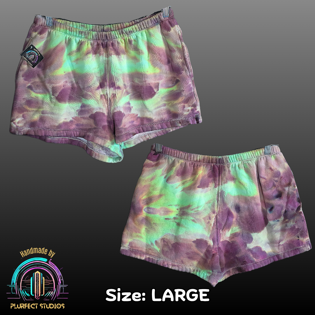 Incline Twist Tie Dye Sweatshorts