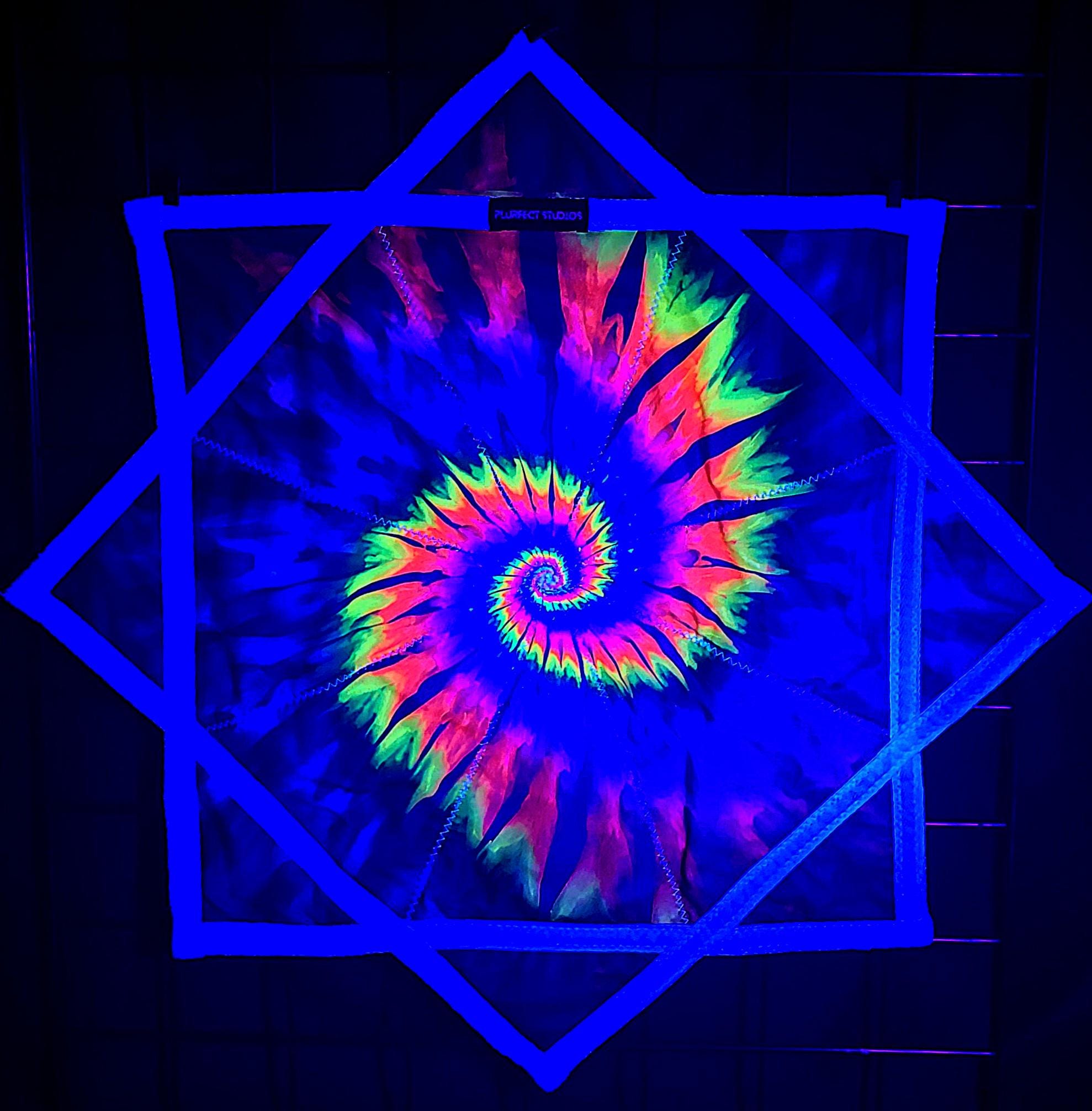 Flowstar - Rainbow Tie-Dye - UV Reactive | Double-Sided | Zig-Zag Stitch - by PLURfect Studios