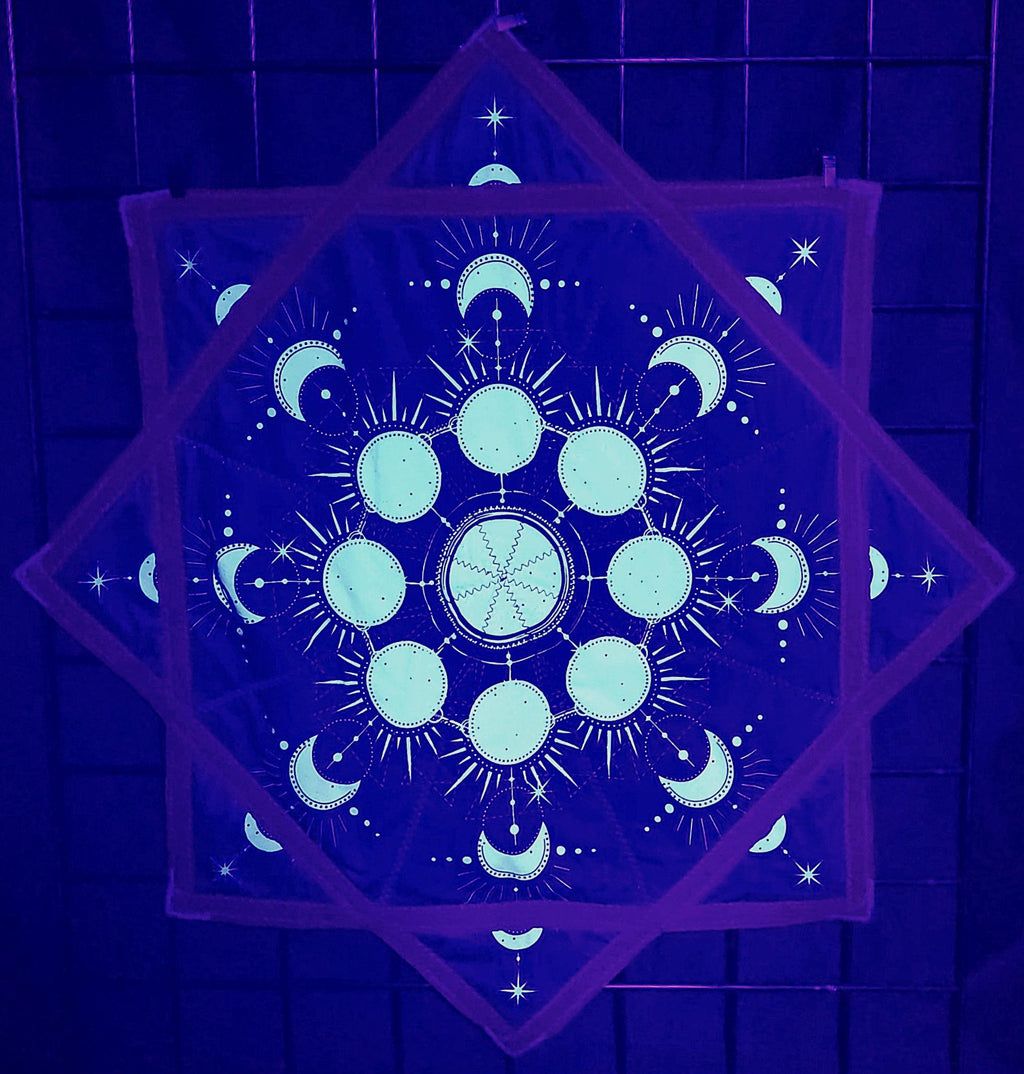Flowstar - Fractal Paisley - UV Reactive | Double-Sided | Zig-Zag Stitch - by PLURfect Studios