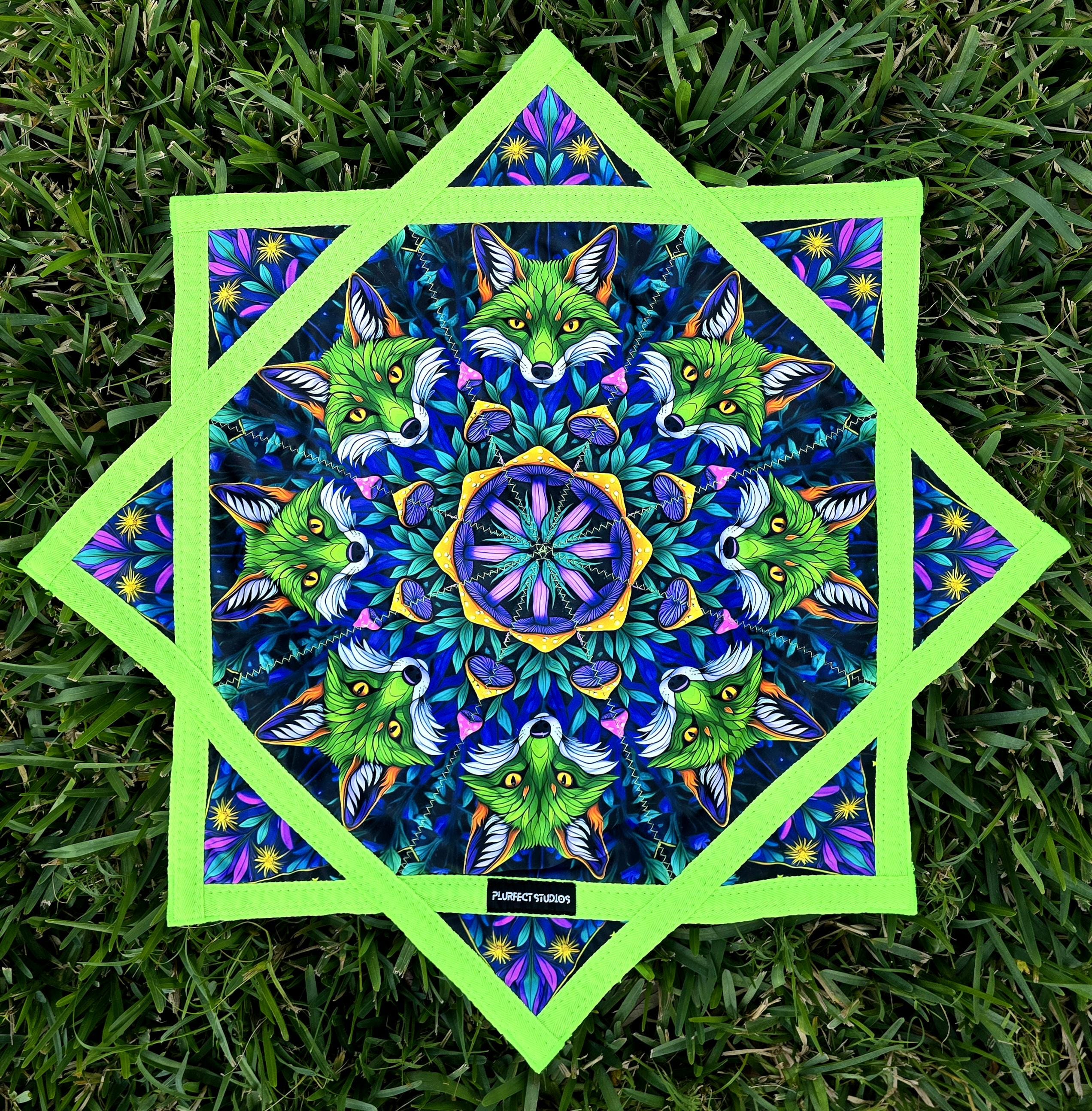 Flowstar - Stained Glass Fox - UV Reactive | Double-Sided | Zig-Zag Stitch - by PLURfect Studios